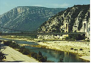 Archivo:Durance Pont Mirabeau