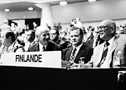 Archivo:ETYK-Finland-delegation-1975