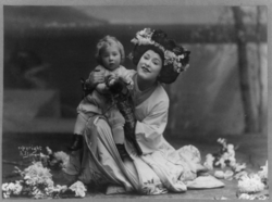 Archivo:Geraldine Farrar in the role of Madame Butterfly 1