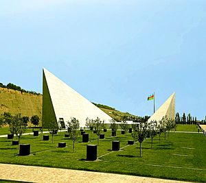 Archivo:Guba Genocide Memorial panoramic view
