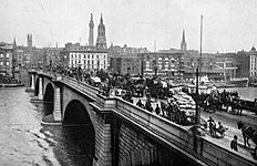 Archivo:Londonbridge1900