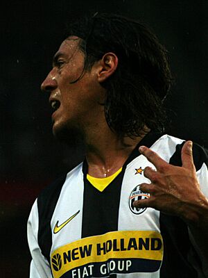 Archivo:Mauro Germán Camoranesi - Juventus Football Club (cropped)