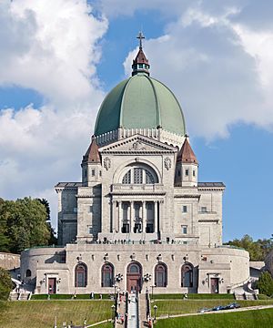 Archivo:Oratoire Saint-Joseph du Mont-Royal - Montreal