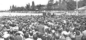Archivo:Pablo Iglesias dirigiendo la palabra á los obreros antes de disolverse la manifestación, de Campúa