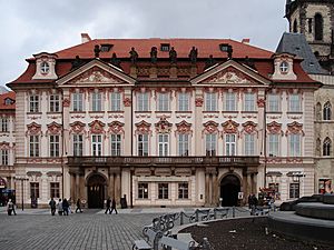 Archivo:Prague Palace Kinsky PC