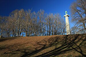 Archivo:Prison ship monument 2