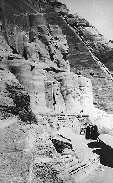 S10.08 Abu Simbel, image 9500