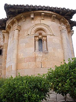 San Martín de Zar - Iglesia de San Martín 3.jpg