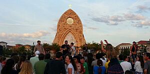 Archivo:Scythian at Ave Maria in front of the Oratory