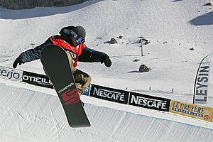 Snowboarder in halfpipe.jpg