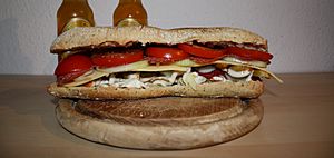 Archivo:Submarine sandwich