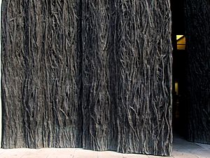 Archivo:Texturas de las puertas- Cubo Moneo - Museo Nacional del Prado - Madrid