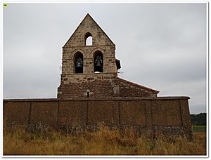 Archivo:Villavega de ojeda 16 - Iglesia de San Miguel (españada)