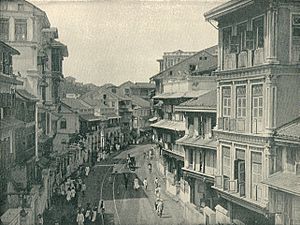 Archivo:BombayKalbadevieRoad1890