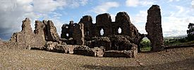 Archivo:Brough Castle Panorama - geograph.org.uk - 34151