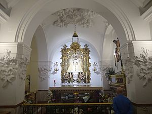 Archivo:Capilla de Santa Ángela de la Cruz