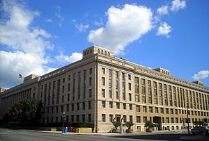 Archivo:DOA, South Building - Washington, D.C.