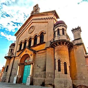 Archivo:Fachada Iglesia San José, Jesuitas