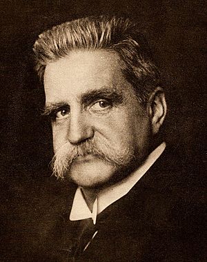 Archivo:Hjalmar branting stor bild