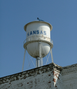 Kansas Illinois water tower.png