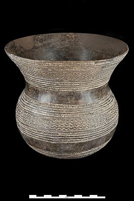 Museo Arqueológico Nacional - 32252 - Vaso de Ciempozuelos.jpg