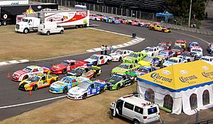 Archivo:Nationwide Series at Autódromo Hermanos Rodríguez 2008