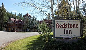 Archivo:Redstone Inn