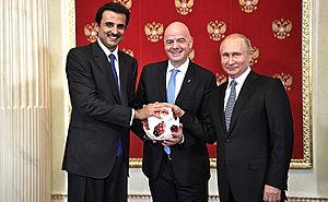 Archivo:Rusia entregó el relevo de la antorcha de la Copa del Mundo a Qatar