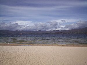 Archivo:Tota Lake Boyacá
