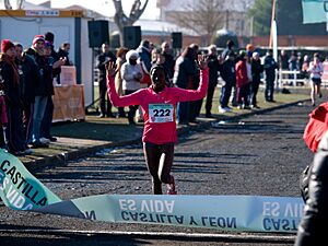 Archivo:Verónica Nyaruai - Cross de Venta de Baños 2009