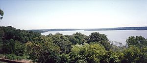 Archivo:View of Potomac River from Mount Vernon