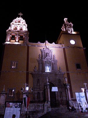 Archivo:Basílica Colegiata de Nuestra Señora de Guanajuato, Guanajuato 02