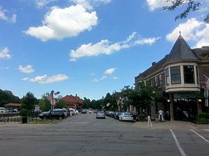 Archivo:Downtown Hinsdale Illinois