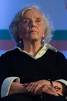 Elena Poniatowska Amor.jpg
