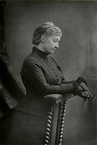 Archivo:Empress Eugenie 1880