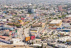 Entrada a la ciudad de Ensenada.jpg