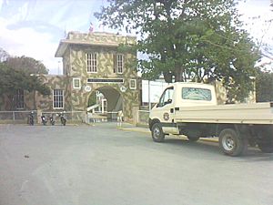 Archivo:Fortaleza del Cesfront
