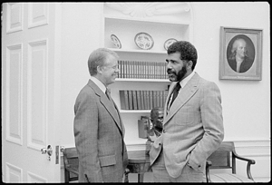 Archivo:Jimmy Carter and Ed Bradley 1978