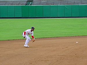 Archivo:Ozzie Smith Doubleday