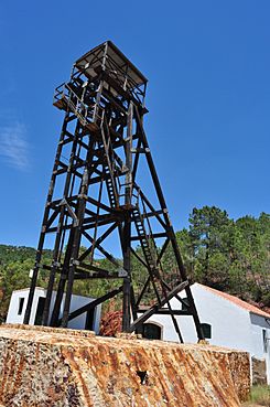 Peña de Hierro (Nerva) - 003 (30625173671).jpg