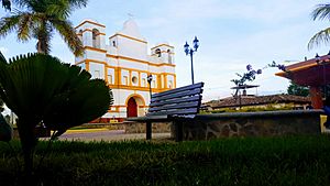 Archivo:Plaza Municipal Tambla