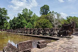 Archivo:Preah Khan, Angkor, Camboya, 2013-08-17, DD 10
