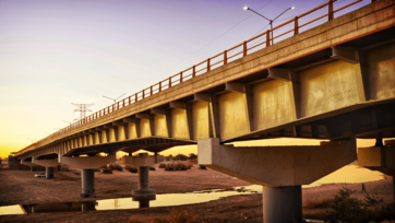 Archivo:Puente del rio colorado 2020