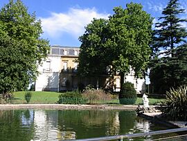 Archivo:San Sebastian Palacio Parque Ayete