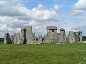 Archivo:Stonehenge Total