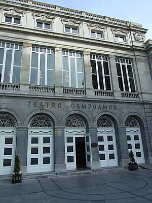 Archivo:Teatro Campoamor de Oviedo