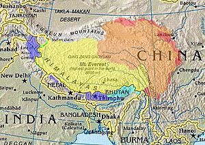 alt= Simbología███ El «Gran Tíbet», como lo reclaman los grupos tibetanos del exilio.████  Áreas autónomas tibetanas, según la designación china.██ Región Autónoma del Tíbet, dentro de China.█ Parte controlada por China, reclamada por India como parte de Aksai Chin.█ Zona controlada por India, reclamada por China como Tíbet Sur.█ Otras áreas históricas dentro de la cultura tibetana. 