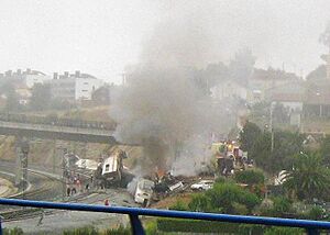 Archivo:Accidente ferroviario de Angrois cerca de Santiago de Compostela - 24-07-2013