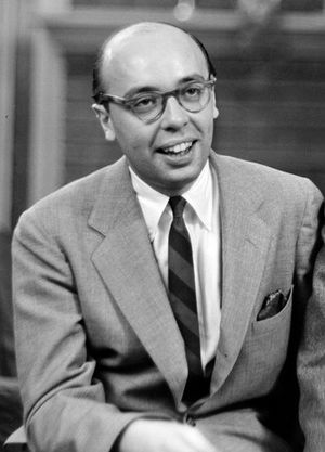 Archivo:Ahmet Ertegun (cropped)