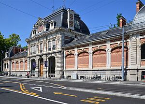 Archivo:Ancienne école des arts industriels Genève